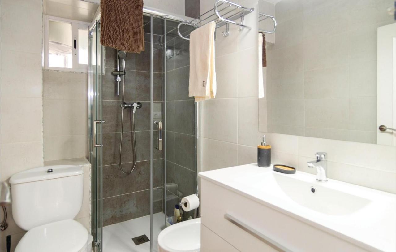 Stunning Apartment In Cordoba With Kitchen ภายนอก รูปภาพ