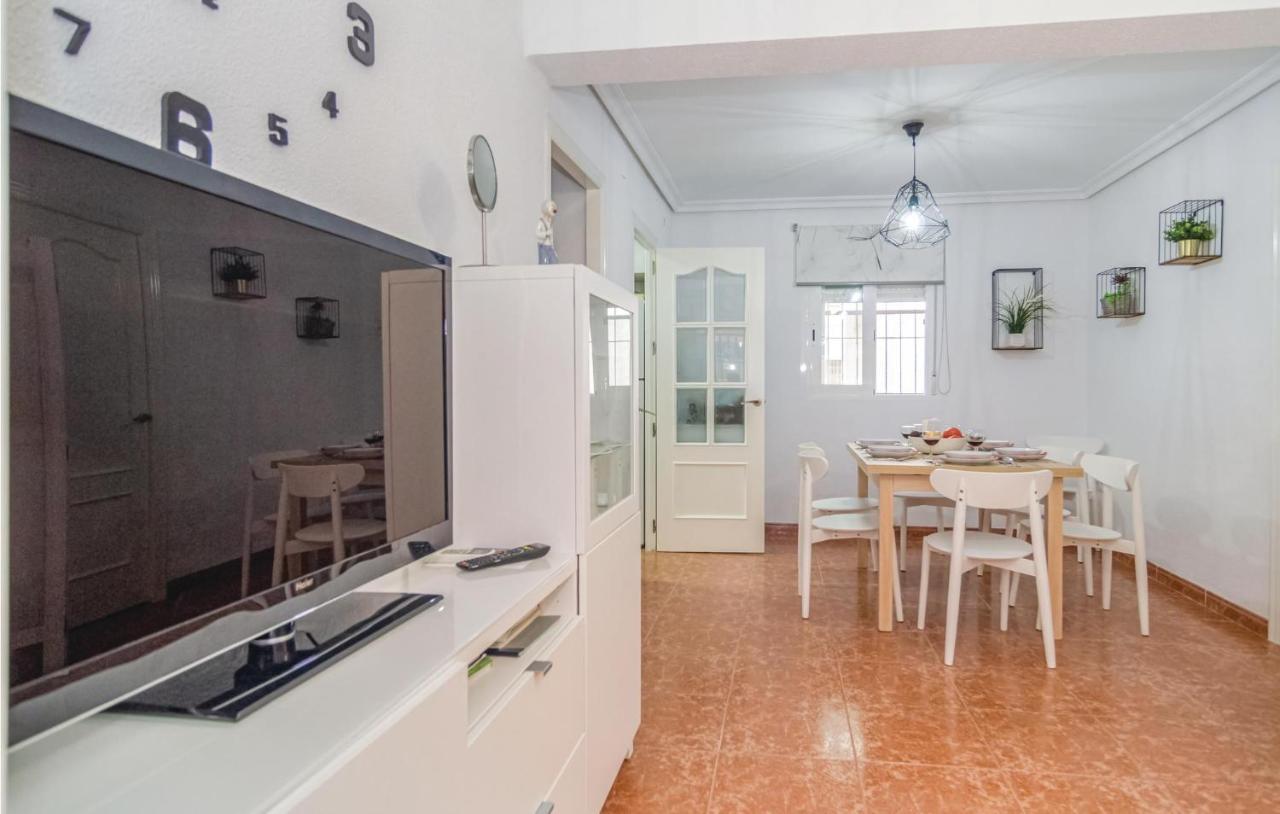 Stunning Apartment In Cordoba With Kitchen ภายนอก รูปภาพ